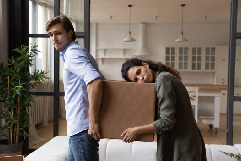 Tired,Millennial,Spouses,Exhausted,Of,Carrying,Heavy,Packages,With,Belongings